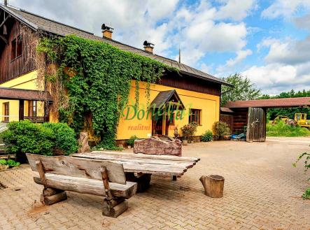 Prodej - dům/vila, 289 m² obrázek
