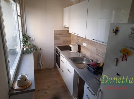 1-kuchyn.jpg | Prodej bytu, 3+1, 67 m²