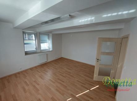 3-pokoj1.jpg | Pronájem bytu, 2+1, 60 m²