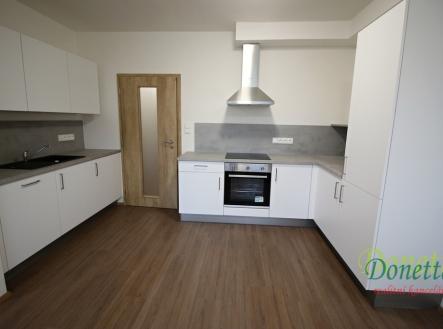 2.jpg | Pronájem bytu, 3+kk, 77 m²