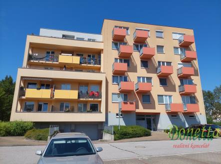 1-dum.jpg | Pronájem bytu, 2+kk, 56 m²