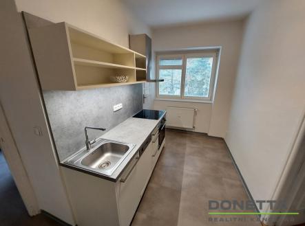 2-kuchyn.jpg | Pronájem bytu, 3+1, 87 m²