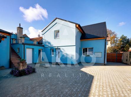 Prodej - dům/vila, 204 m²