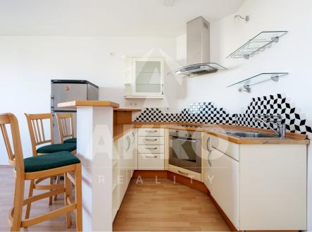 Pronájem bytu, 2+kk, 53 m²