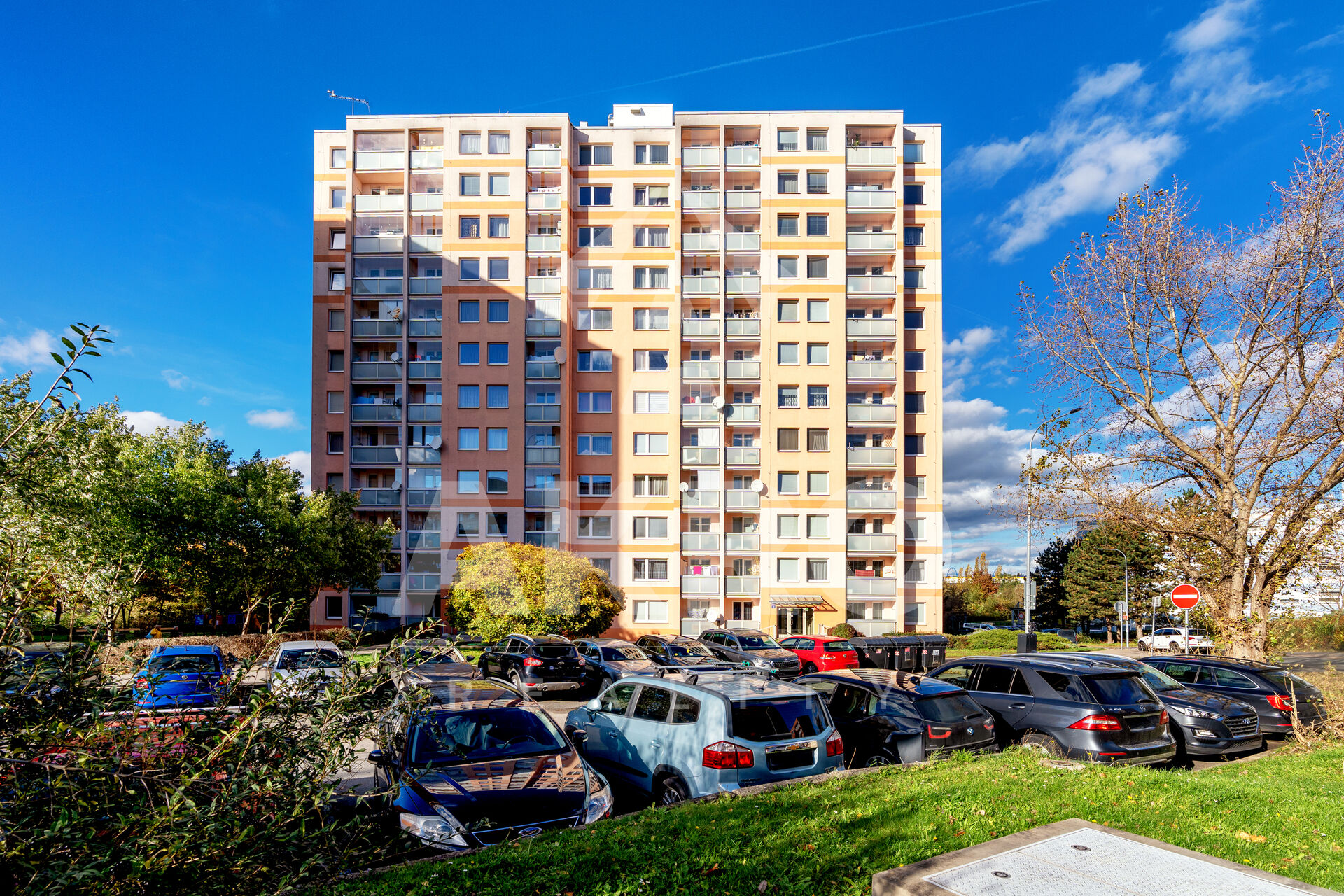 Prodej bytu 2+kk s balkonem Praha 9 Černý Most