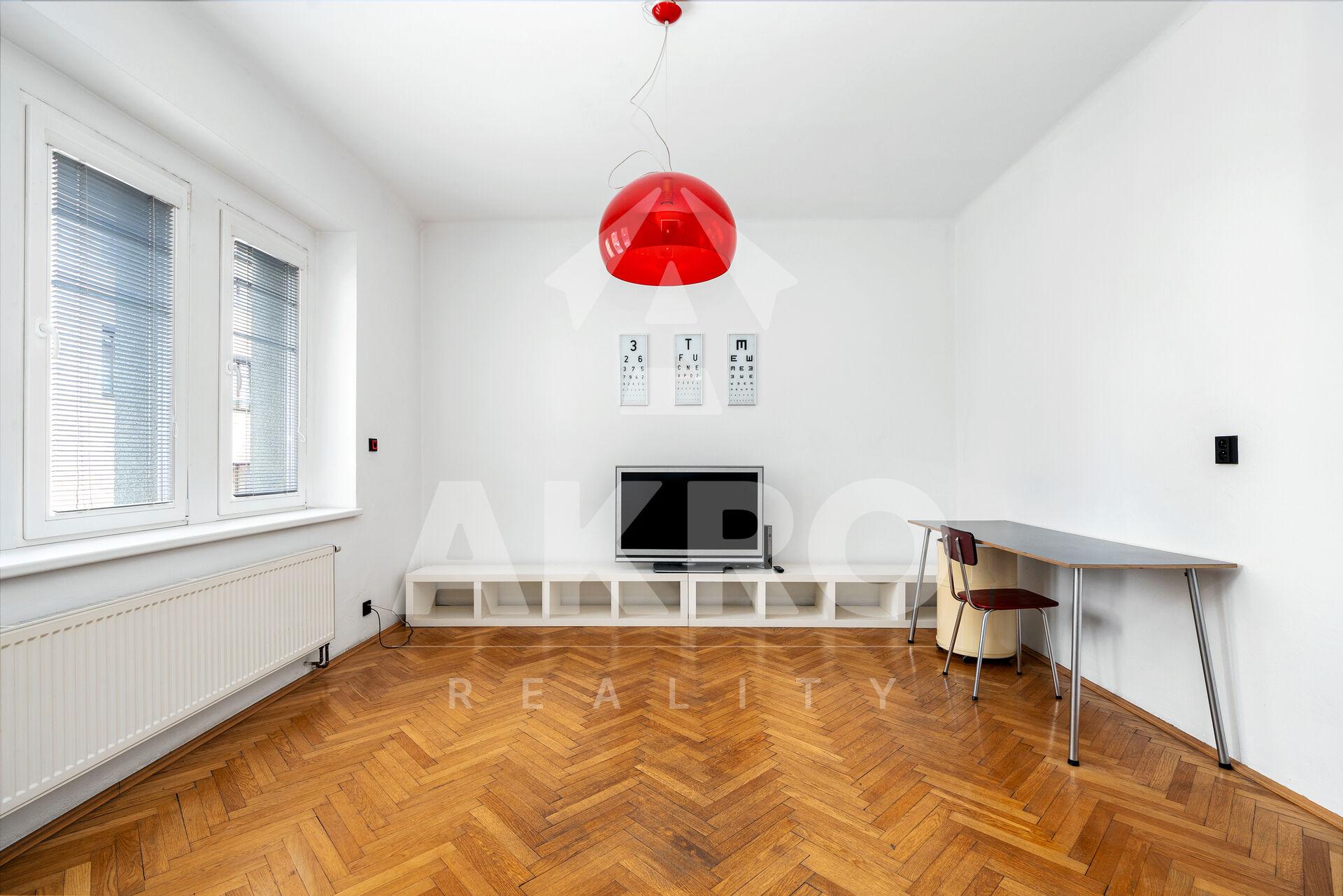 Pronájem bytu 1+1 45m2 Praha 6 Břevnov Za Strahovem