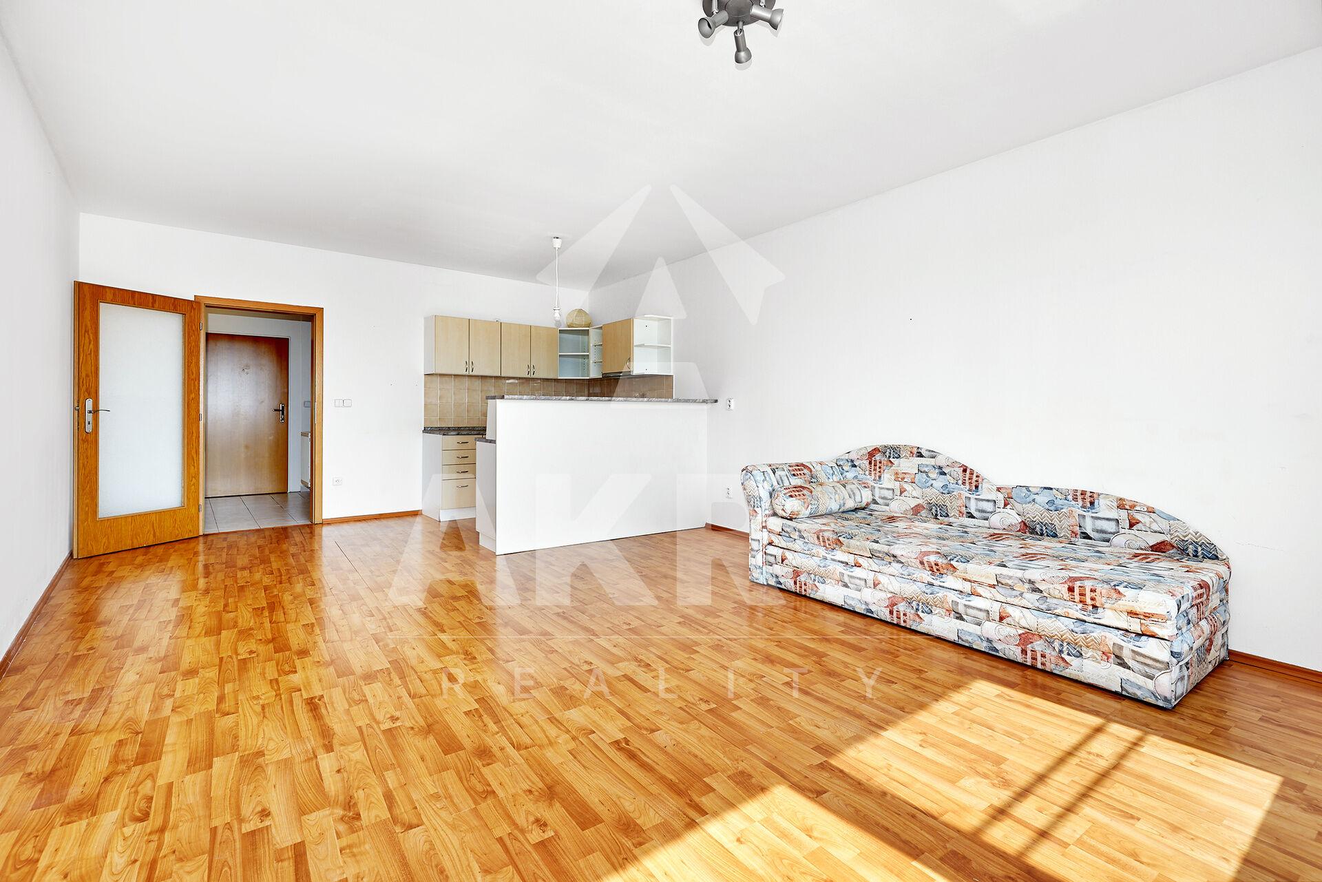 Pronájem bytu 2kk 55m2 Praha 6 Suchdol