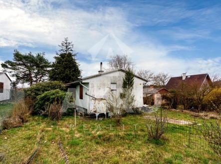 Prodej - pozemek pro bydlení, 480 m²