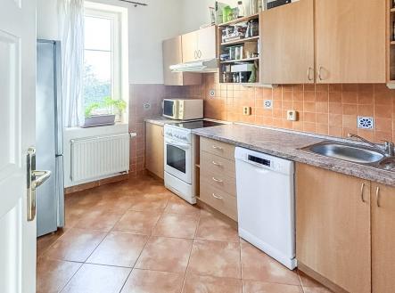 Pronájem bytu Praha 6 Dejvice Hanspaulka Fetrovská - kuchyně | Pronájem bytu, 3+1, 90 m²