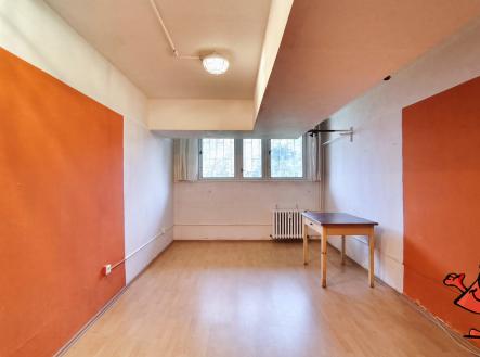 IMG_20251110_094449 | Pronájem - komerční objekt, sklad, 15 m²