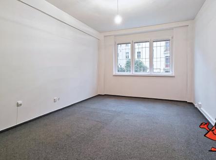 Pronájem kanceláře Praha 3 Vinohrady Lucemburská - místnost IIB | Pronájem - kanceláře, 28 m²