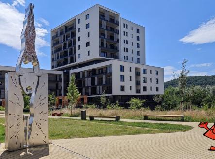 Pronájem bytu, 1+kk, 32 m² obrázek