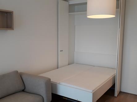 3 | Pronájem bytu, 1+kk, 40 m²