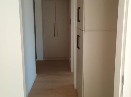 Chodba | Pronájem bytu, 2+kk, 57 m²