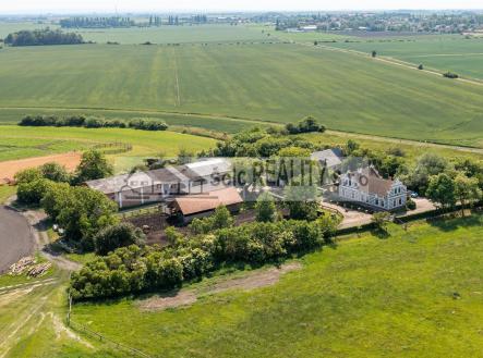 Prodej - zemědělský objekt, 85 000 m²