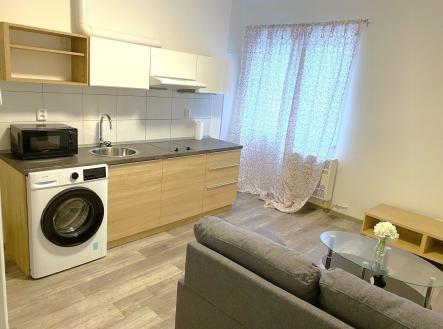 Pronájem bytu, 2+kk, 34 m²