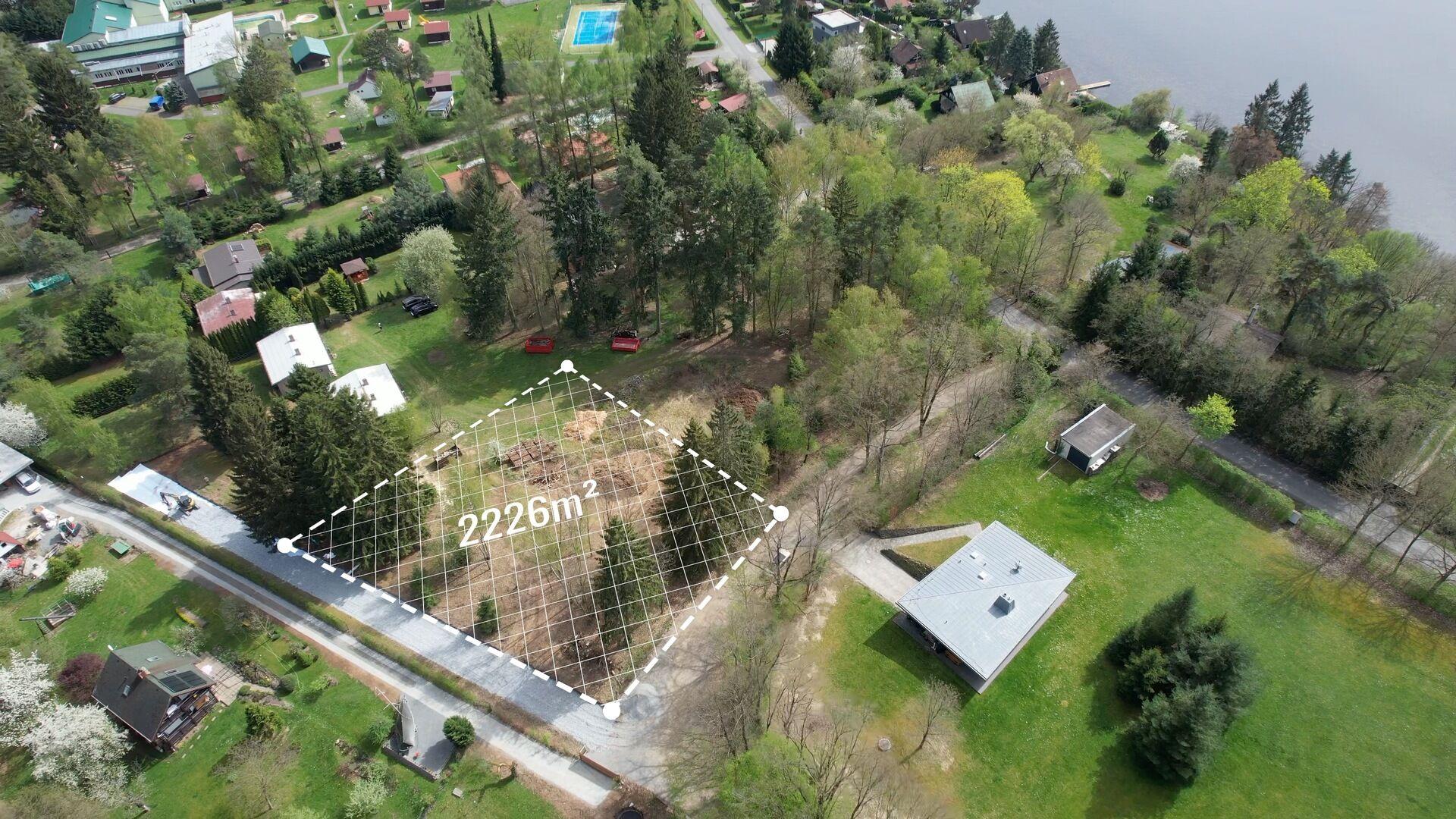 Prodej stavebního pozemku  2226 m2, Stará Živohošť