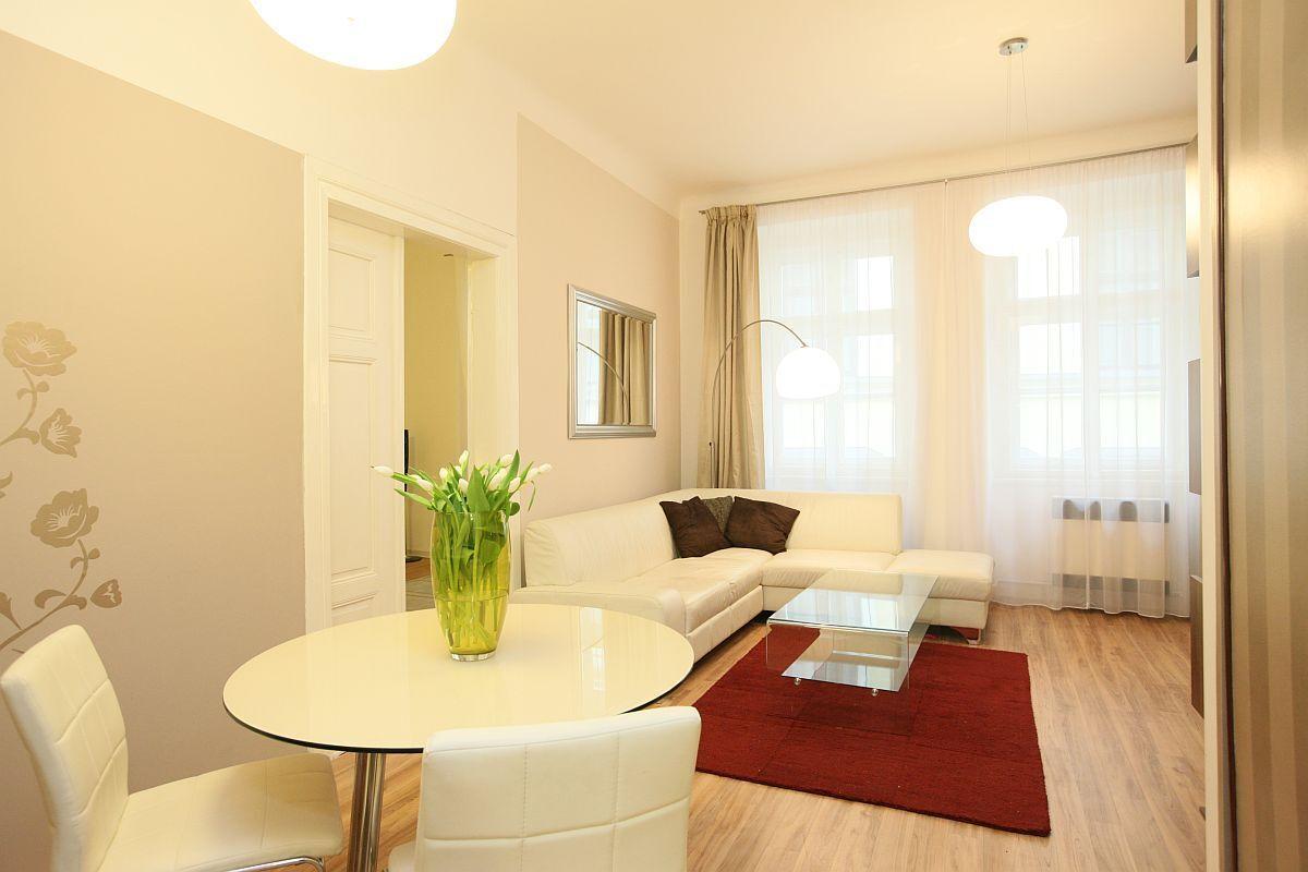 Prodej bytu 2+1, 64 m2, Praha 1, Staré Město, Liliová