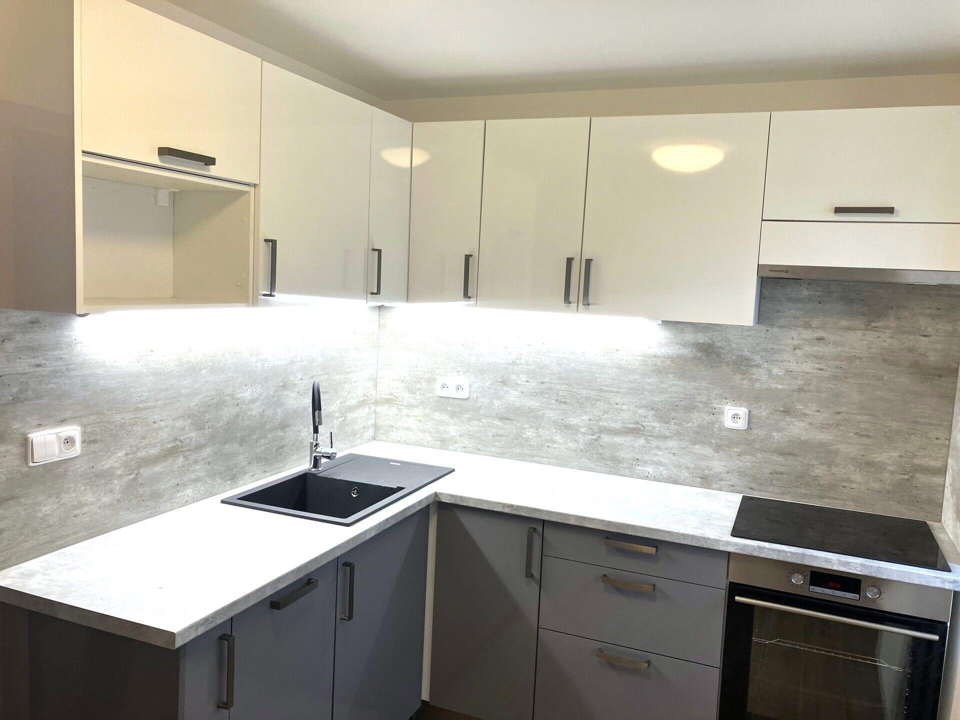 Pronájem 1+1, Sedlčany, Církvičská 369