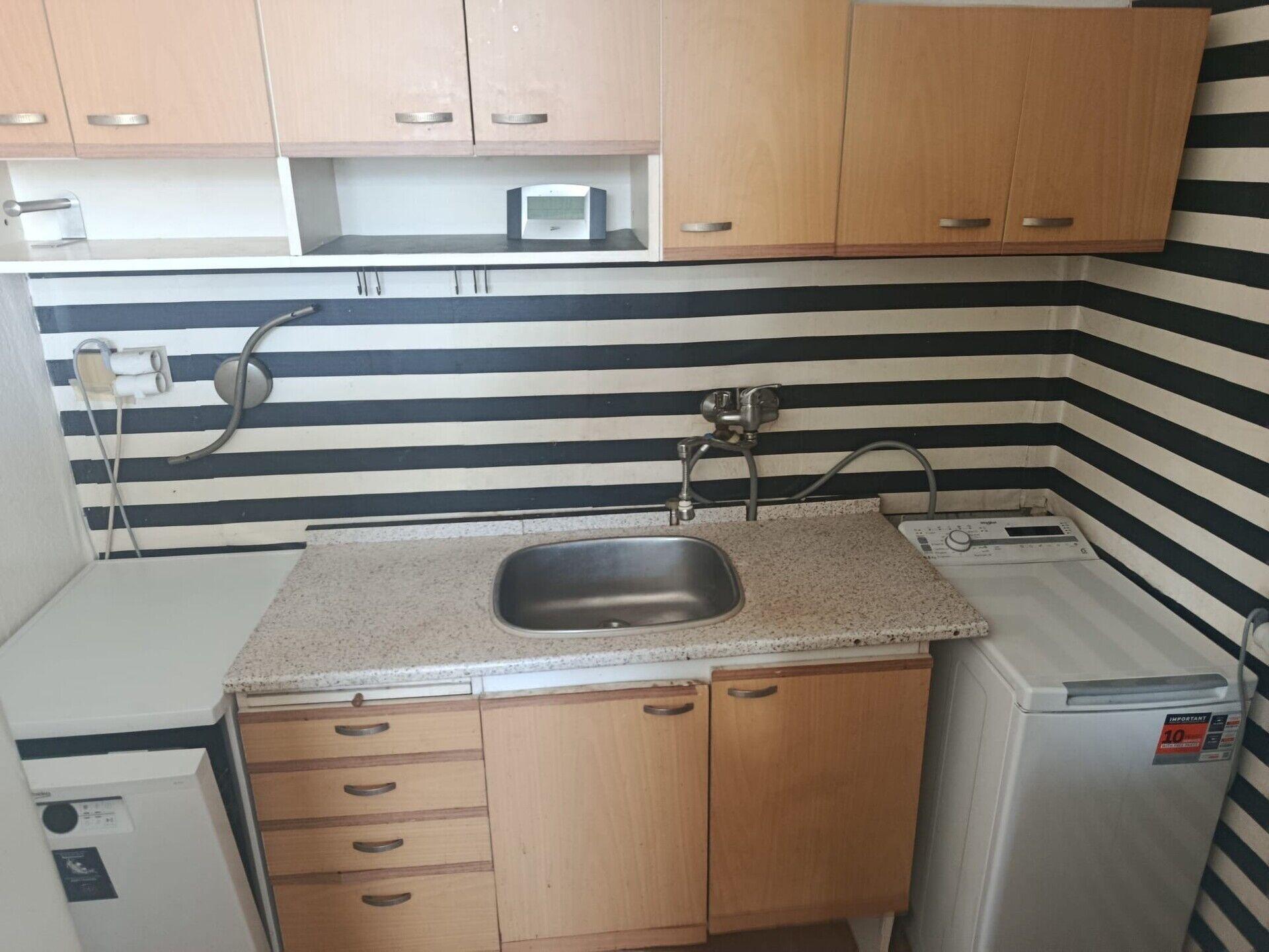 Pronájem 1+1/L, Praha 4, Krč, Horáčkova