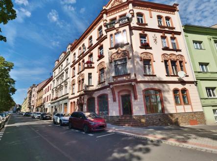 4 | Pronájem - obchodní prostor, 101 m²