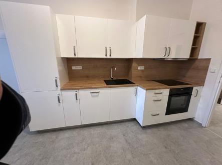 Pronájem bytu, 2+1, 62 m² obrázek