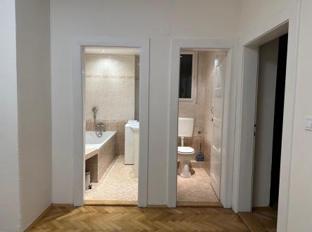 . | Pronájem bytu, 3+1, 83 m²