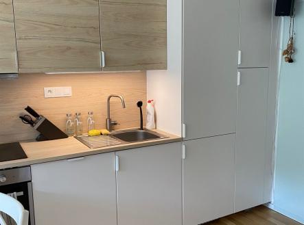 . | Pronájem bytu, 2+kk, 46 m²