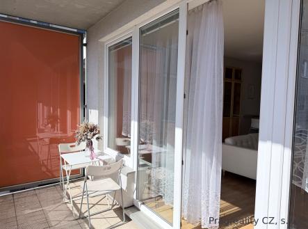 . | Pronájem bytu, 2+kk, 67 m²