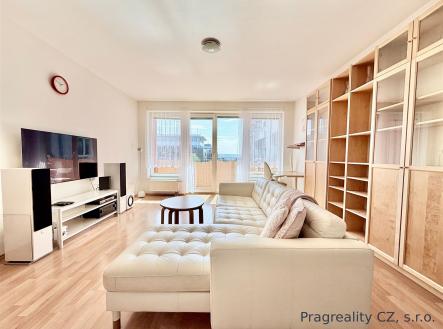 . | Pronájem bytu, 2+kk, 67 m²