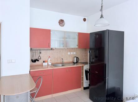 . | Pronájem bytu, 1+kk, 30 m²