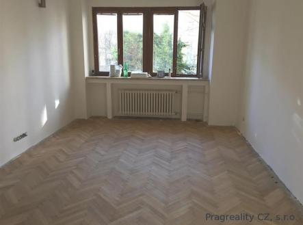 . | Pronájem bytu, 2+kk, 62 m²