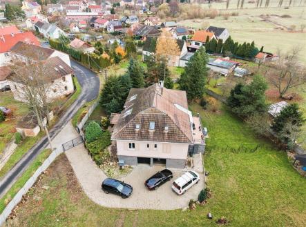 . | Prodej - dům/vila, 492 m²