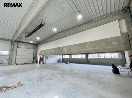 photo-2022-04-28-09-59-56-5051.jpg | Pronájem - výrobní prostor, 1 500 m²