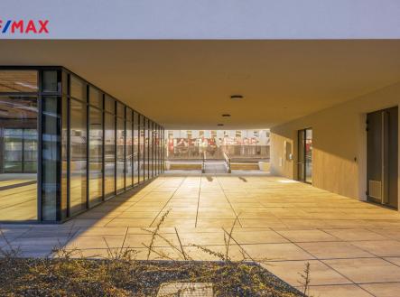 4.jpg | Pronájem - obchodní prostor, 124 m²