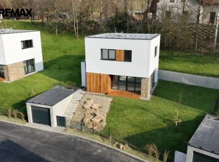 jarní foto | Prodej - dům/vila, 95 m²