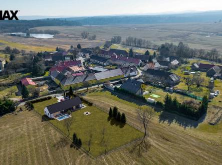 Pozemek s domem | Prodej - pozemek pro bydlení, 1 877 m²