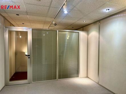 Pronájem - skladovací prostor, 17 m² obrázek