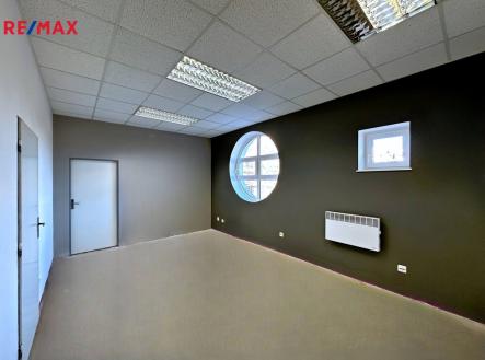 29.jpg | Pronájem - kanceláře, 161 m²