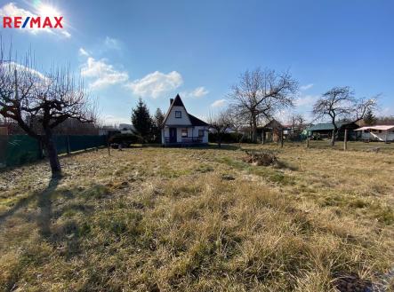 f1ef01bd-eec0-4556-a2ed-c2c372541e79.jpg | Prodej - pozemek, zahrada, 858 m²