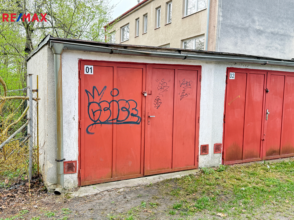 img-9742.jpg