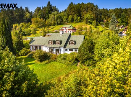 Prodej - dům/vila, 350 m² obrázek