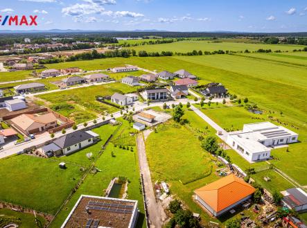 25-06-03-trebon-pozemek-foto-15.jpg | Prodej - pozemek pro bydlení, 1 619 m²
