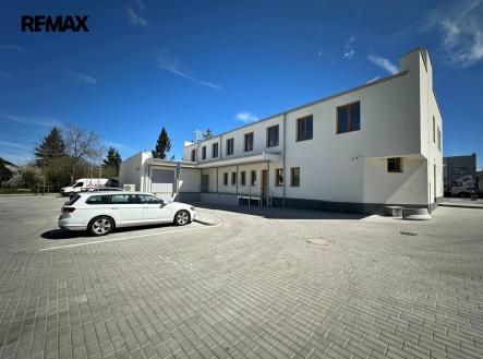 Pronájem - malý objekt/garáž obrázek