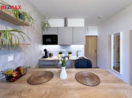 02.jpg | Prodej bytu, 1+kk, 19 m²