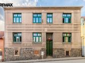 Prodej - dům/vila, 394 m²
