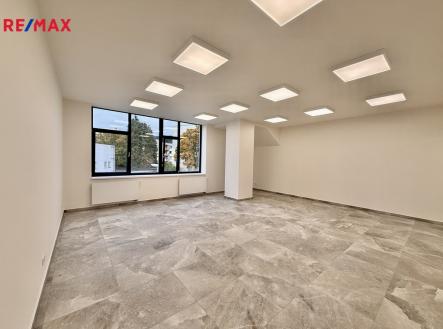 img-8352.jpg | Pronájem - obchodní prostor, 64 m²