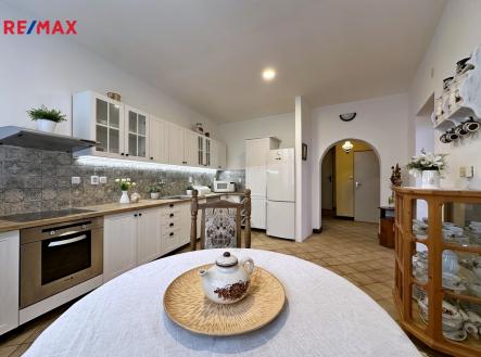 08.jpg | Prodej - obchodní prostor, 165 m²