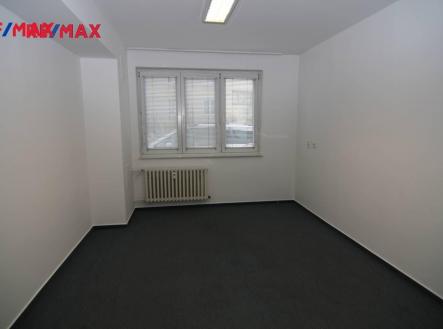 img_4db796cdaf.jpg | Pronájem - kanceláře, 66 m²