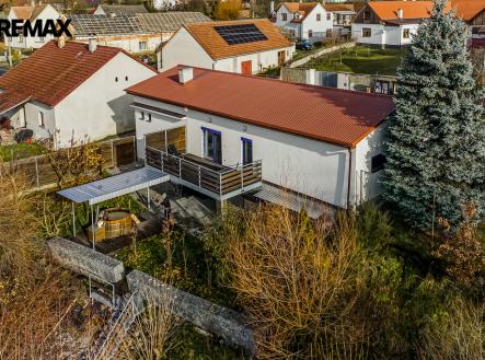 Dům ze zahrady | Prodej - chata/rekreační objekt, 161 m²